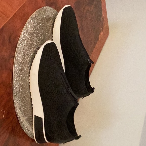 Anne Klein zipper sneakers - Picture 3 of 6